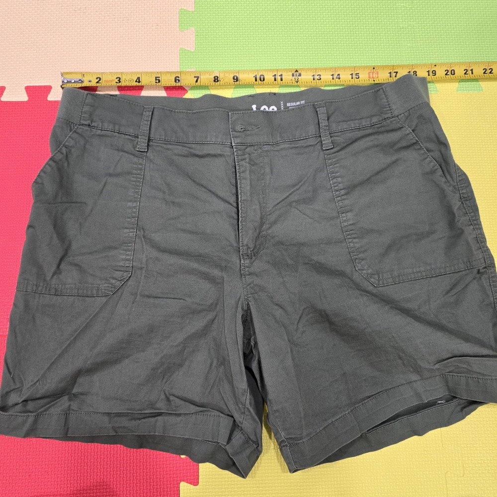 Lee Regular Fit Bermuda Mid Rise Shorts - Gray / Olive Green - Size 18Mโ